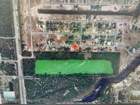 Residential Land in Cape Coral