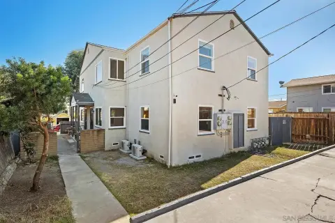 Remodeled Fourplex in Normal Heights