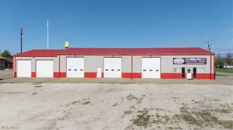 Vienna, WV Commercial Building