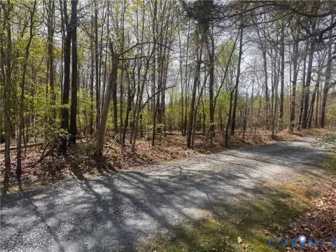 10 Acre Lot in Dillwyn