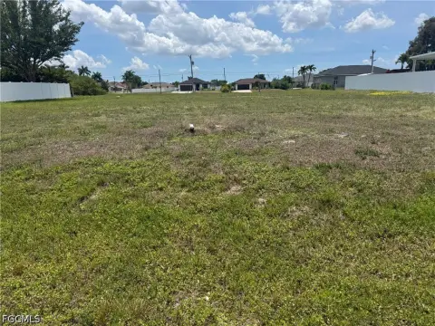 Cape Coral Triple Lot