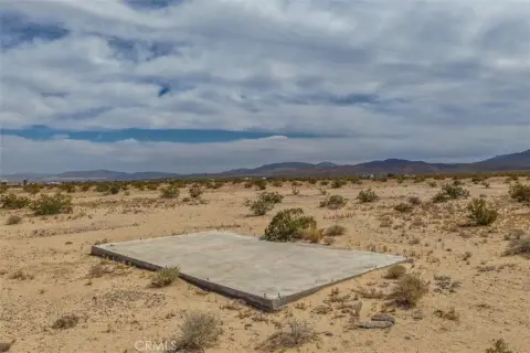 5-Acre Parcel Near Joshua Tree