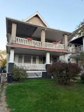 Duplex with Finished Third Floor
