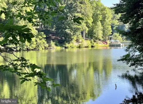 Lakefront Land Investment Opportunity