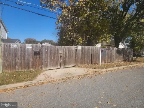 Residential Lot in Capitol Heights