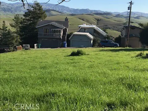 Cambria Land with Mountain Views