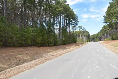Residential Land in Smithfield, VA