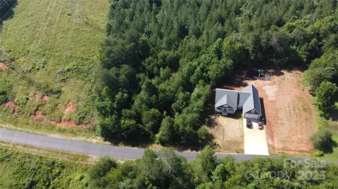 Large Lot in River Run