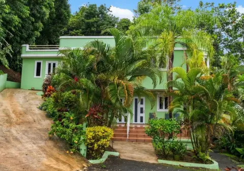 Triplex with Ocean Views
