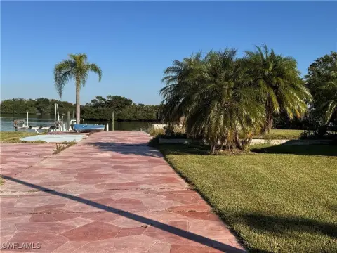 Waterfront Lot in Orange Harbor