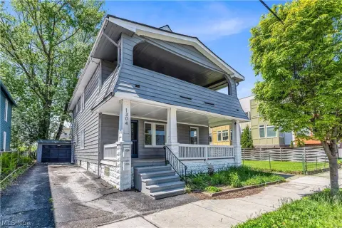 Renovated Duplex in Cleveland, OH