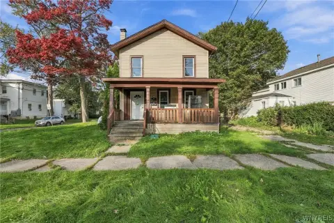 Duplex with Exterior Deck