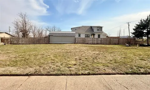 Land in Marshalltown, Iowa