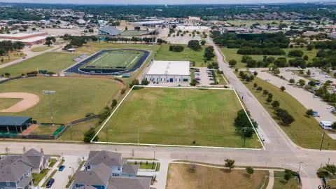 Commercial Land with Dual Frontage