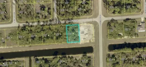 Land in Lehigh Acres, FL