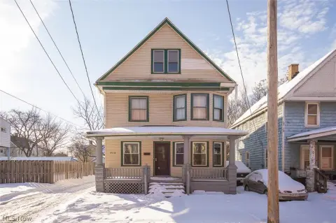 Updated Duplex in Cleveland