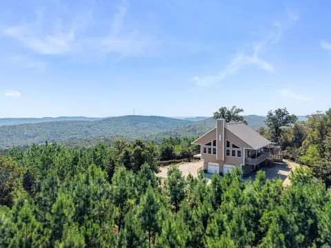 Mountaintop Home on 138 Acres