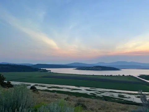 Klamath Falls Land with Views