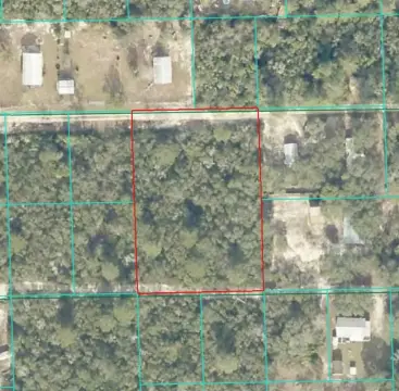 Spacious Lot Near Ocala Forest