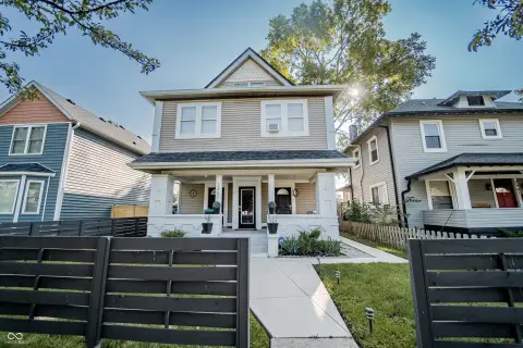 Updated Quadplex Near Downtown Indianapolis