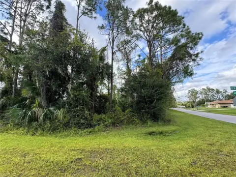 Residential Lot in North Port