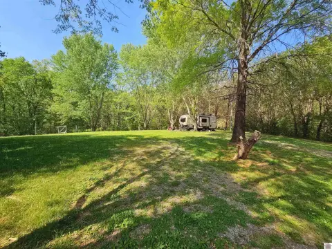 Hazel, KY Homestead Retreat