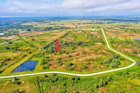 Okeechobee Waterfront Equestrian Lot