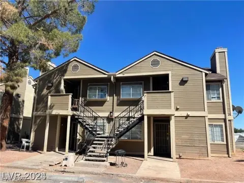 Four-Unit Quadplex with Amenities
