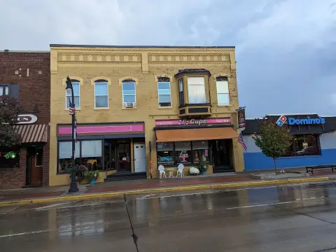 Marshfield Income Property For Sale