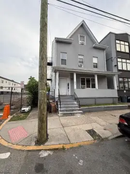 Three-Story Three-Unit Multifamily