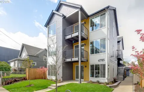 Luxury 6-Plex in Portland