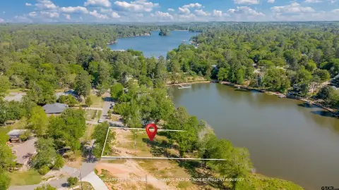 Waterfront Lot in Hideaway, TX