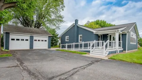 Turn-Key Office/Medical Space Available