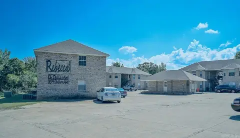 Apartment Buildings with Storage Units