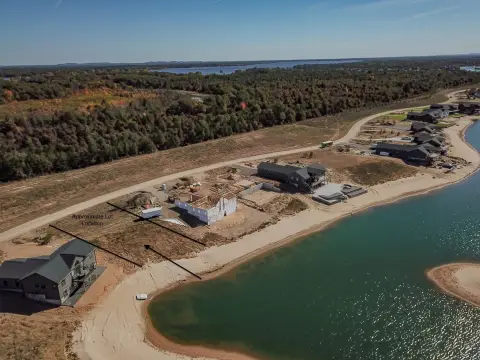 Island Lake Prime Lot