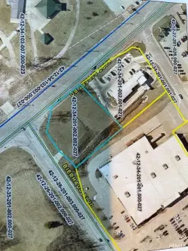 Commercial Land at Corner Intersection