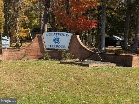 Residential Land in Stratford Harbour