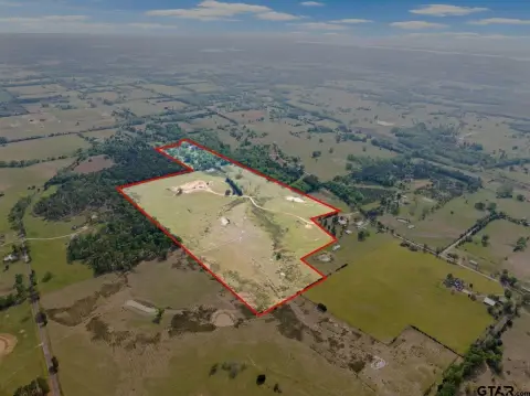 Fenced Ranch With Five Ponds