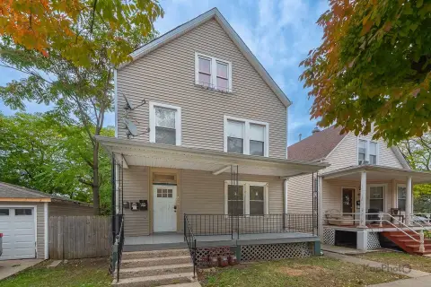 Updated Irving Park Multi-Family Property