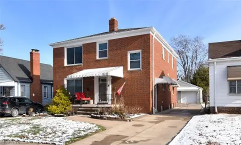 Updated Cleveland Multi-Family Residence