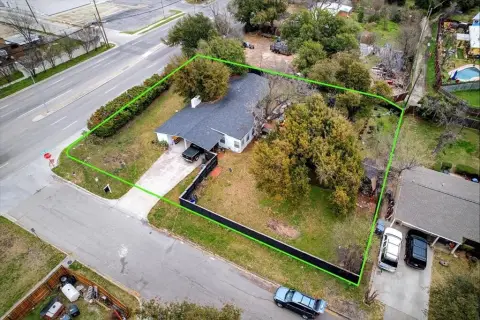 Land in Evolving Dallas Neighborhood