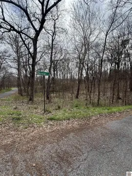 Residential Lot in Quiet Area