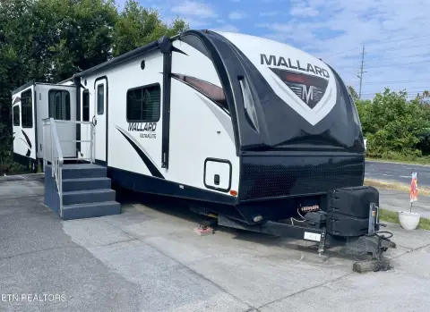 Full-Hookup RV Site