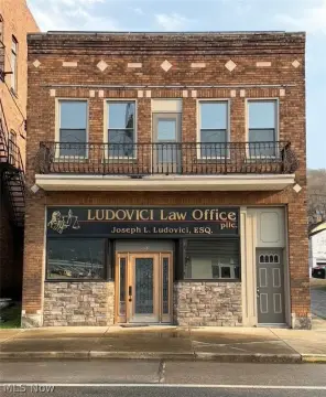 Professional Office Building with Apartment