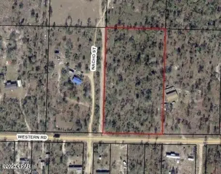 Land in Fountain, Florida