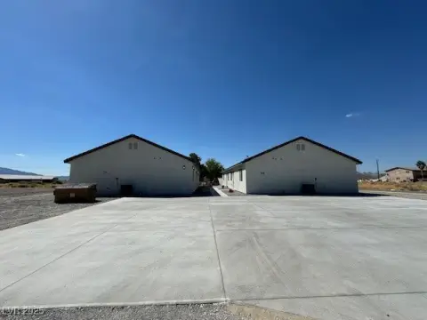 New Pahrump Fourplex with Warranty