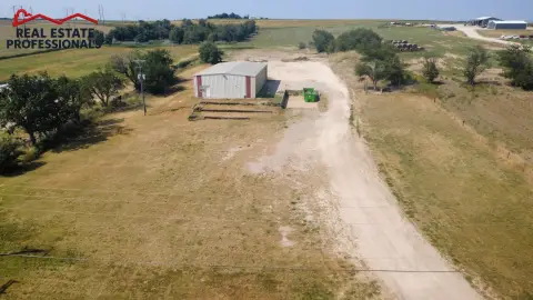 Flex Industrial Property with Yard