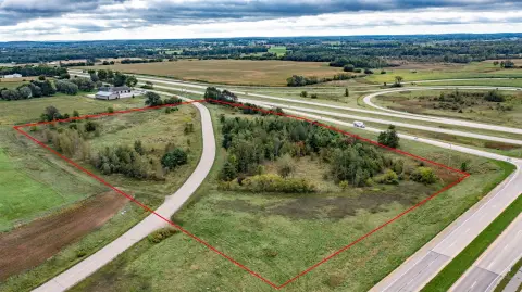 High-Visibility Commercial Land