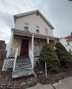 Cleveland Duplex: Renovation Opportunity