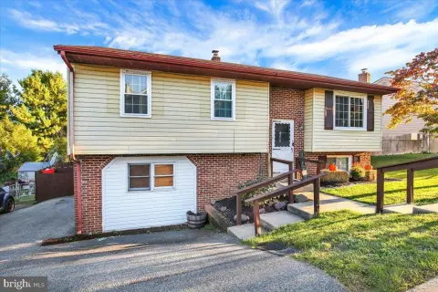 Duplex with In-Law Suite